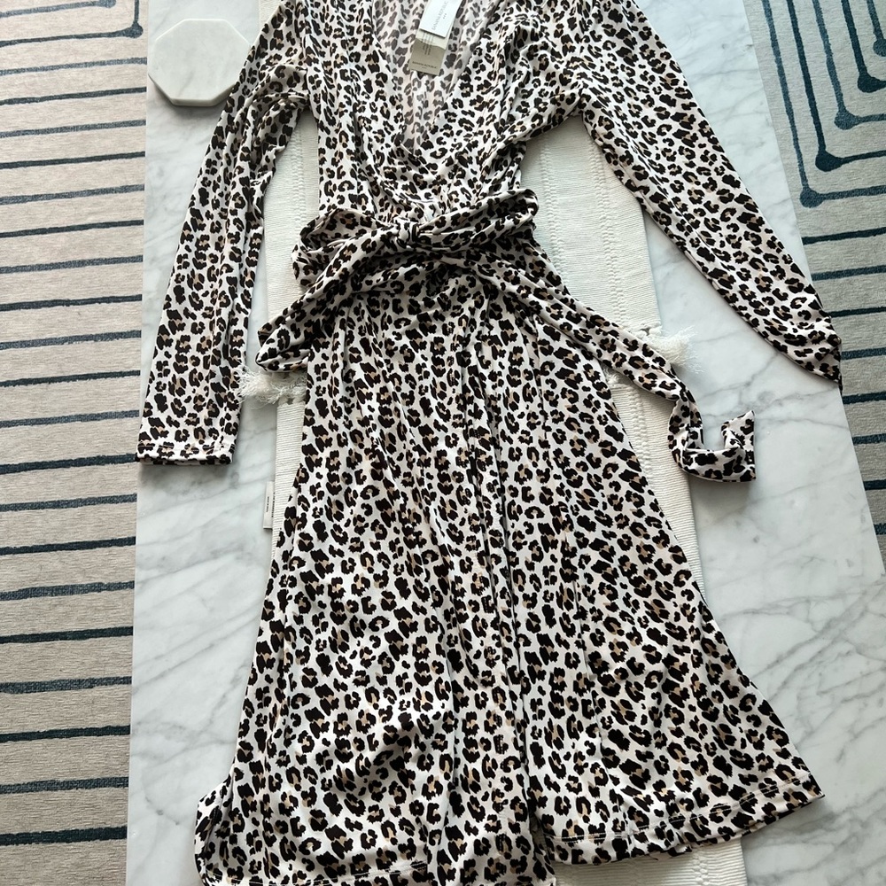 NWT Banana Republic Wrap Dress In Leopard Print 🐆